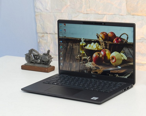 Dell Latitude 7410 sở hữu thiết kế cao cấp và chỉnh chu tới từng chi tiết