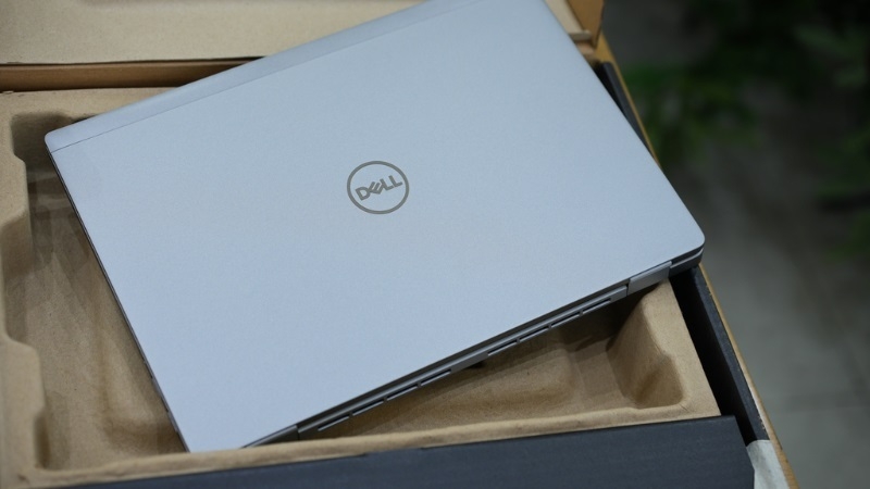 Dell Latitude 7450 2024
