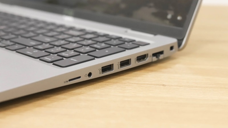 Dell Latitude 5540 2023 - Laptop Doanh Nghiệp Đáng Tin Cậy Cho Hiệu Suất Làm Việc Chuyên Nghiệp Dell Latitude 5540 2023 - Laptop Doanh Nghiệp Đáng Tin Cậy Cho Hiệu Suất Làm Việc Chuyên Nghiệp