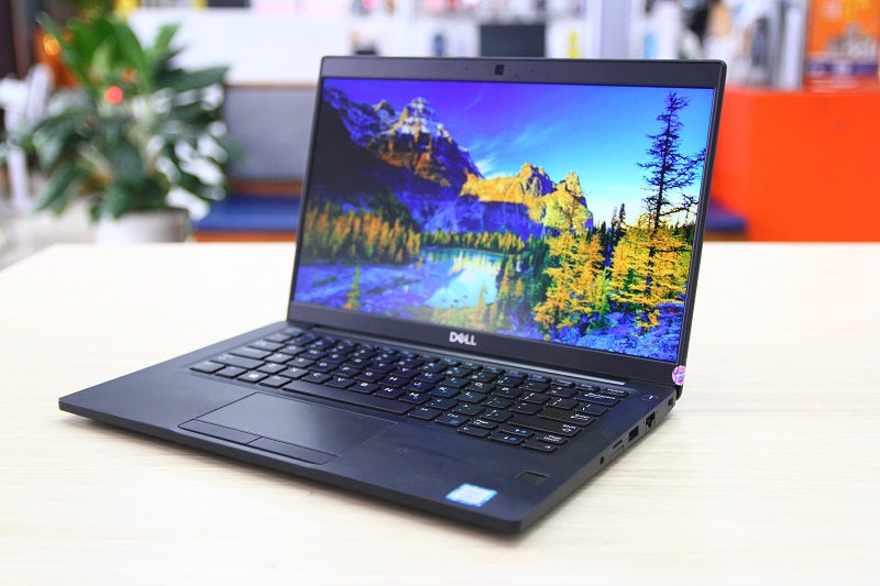 Dell Latitude 7390