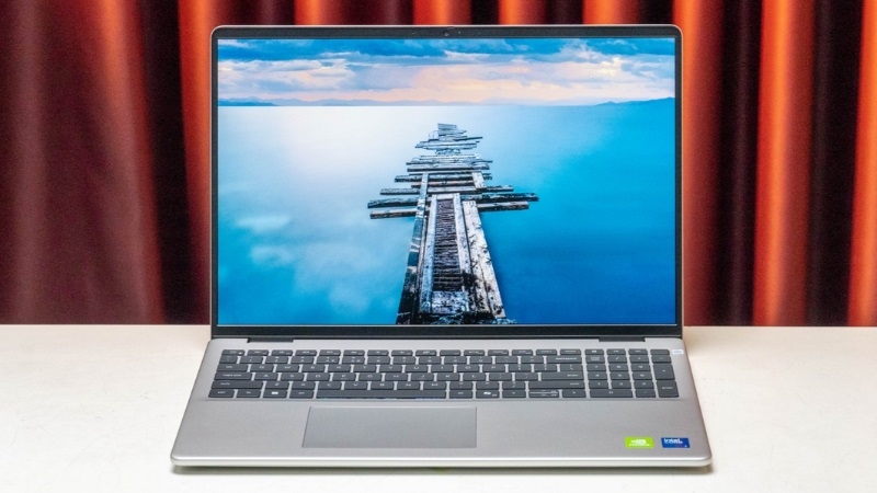 Dell Pro 16 DC16251 2025