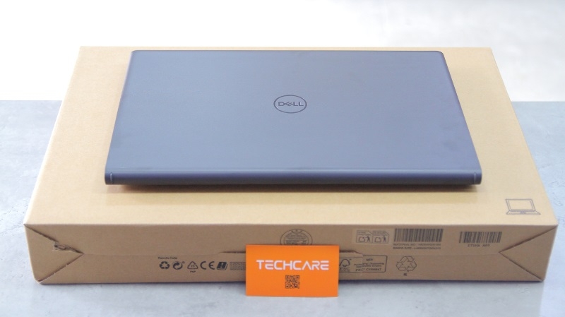 Laptop Dell Vostro 3520