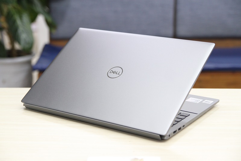 dell-vostro-5620