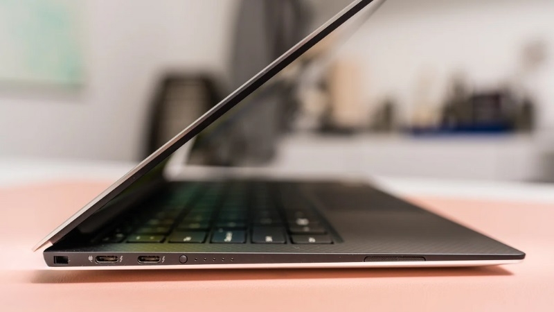 Laptop Dell XPS 13 7390