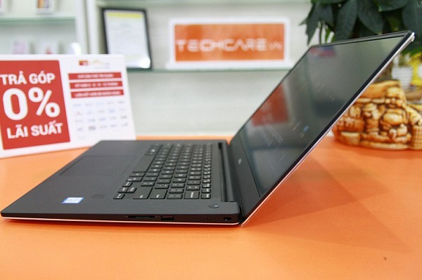 Dell XPS 15 9560