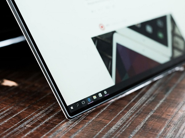 Thiết kế viền mỏng độc đáo