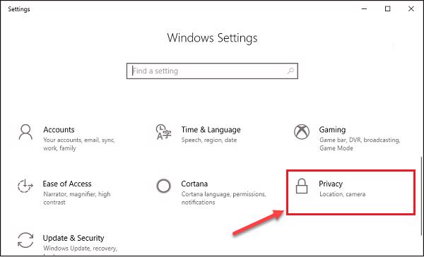 Chọn vào mục Privacy