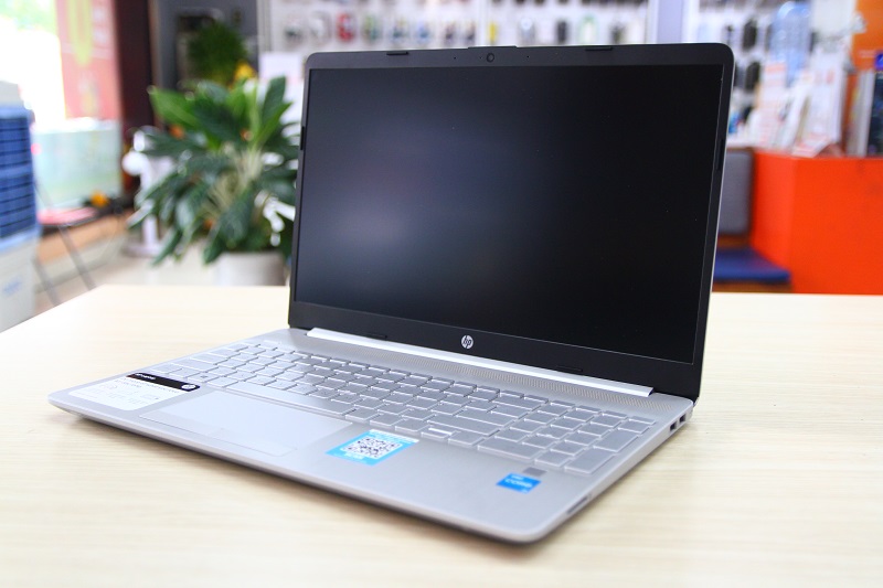HP 15 DW3033DX