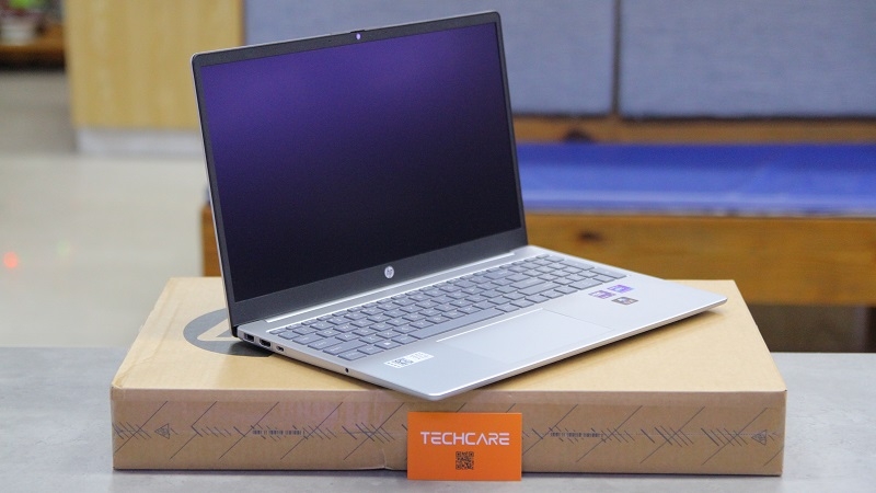 Laptop HP 15- FD1850T