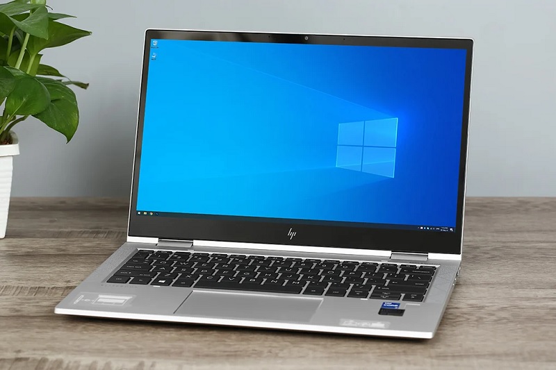 HP EliteBook 830 G8