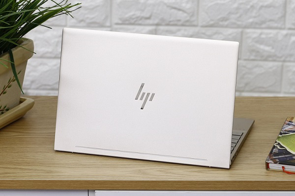 HP Envy 13 aq0026TU