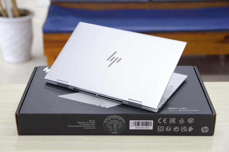 hp-envy-x360-convertible-15m-es0013dx