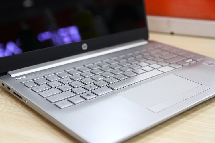 HP Notebook 14s cr2005tu