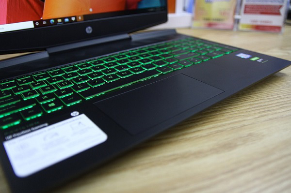 HP Pavilion 15