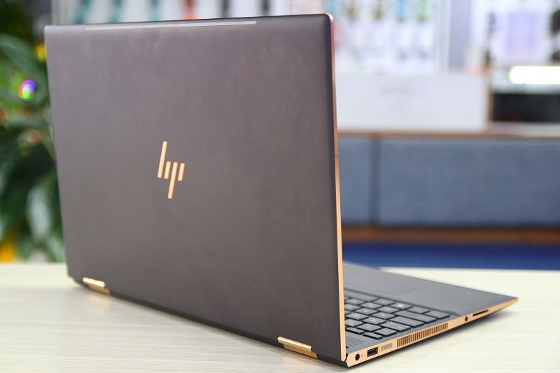 HP Spectre x360
