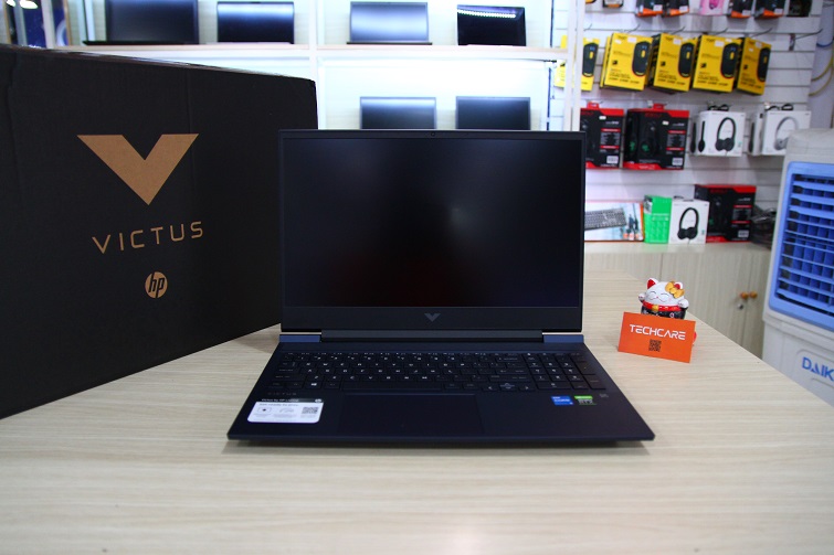 HP Victus 16