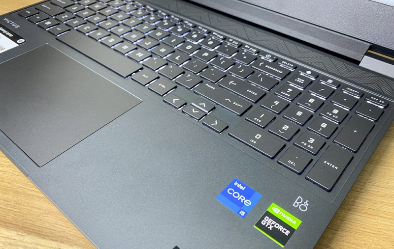 HP Victus 2023 15-fa1093dx