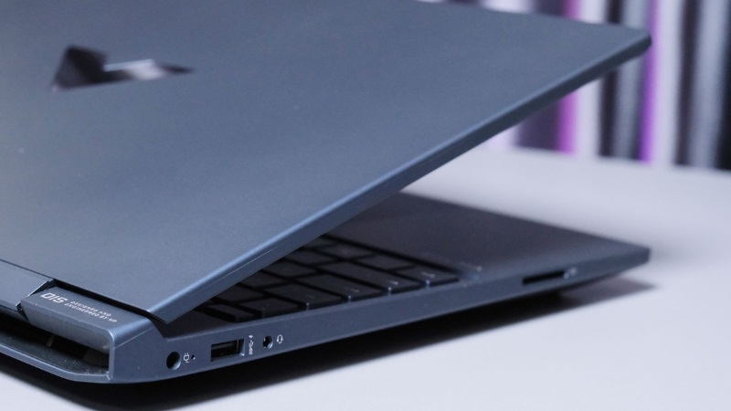 HP Victus Gaming 15-fa0033dx