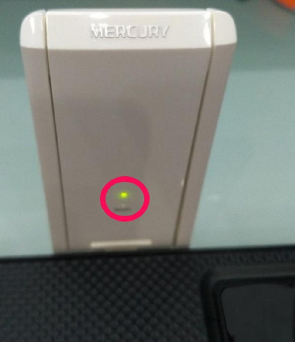 Đèn tín hiệu đổi màu xanh