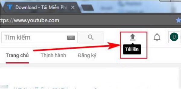 Nhấn vào biểu tượng tải lên ở bên góc phải để tải video cần ghép lên