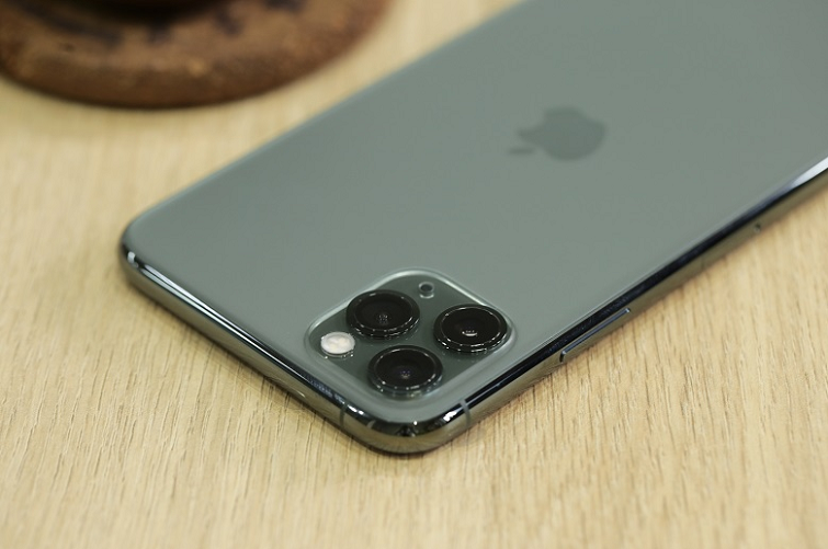 iPhone 11 Pro Max Lock