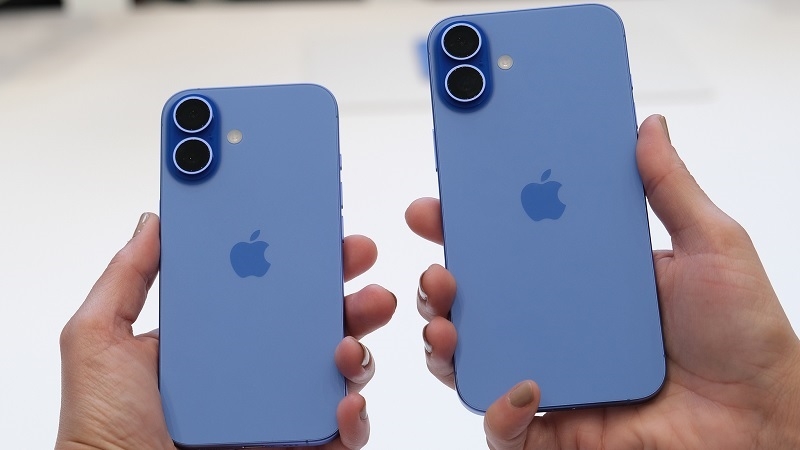 iPhone 16 iPhone 16