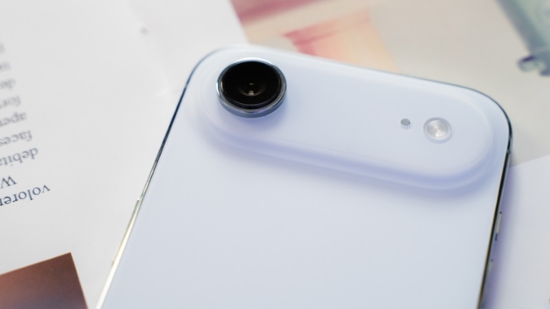 iPhone Air - Thiết Kế Siêu Mỏng Cùng Hiệu Năng Đỉnh Cao iPhone Air - Thiết Kế Siêu Mỏng Cùng Hiệu Năng Đỉnh Cao