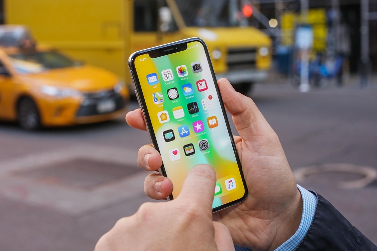 iPhone X Lock tấm nền OLED với độ sắc nét