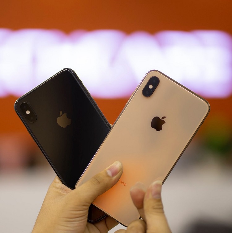 iPhone Xs Max Lock tại hệ thống Techcare