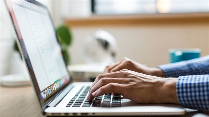 laptop-bi-loi-fan-error