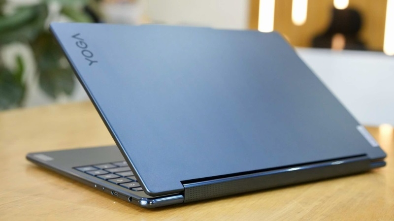 Laptop Lenovo Yoga 9 2in1 14IMH9 Laptop Lenovo Yoga 9 2in1 14IMH9
