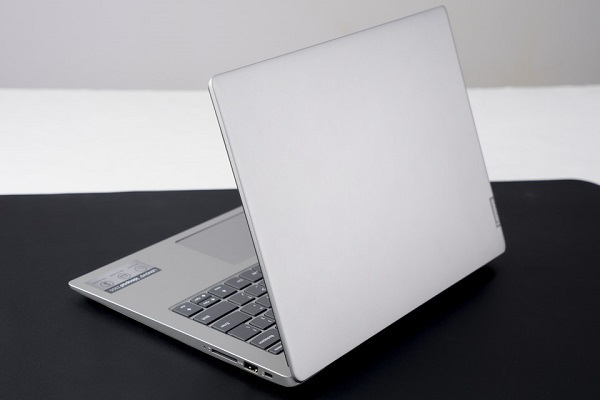 Vỏ nhôm rất sáng bóng thời trang