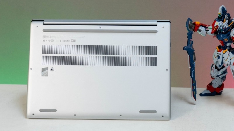 Lenovo IdeaPad Slim 5 15IRU9