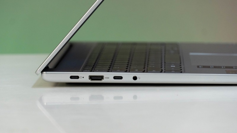 Laptop Lenovo IdeaPad Slim 5 15IRU9