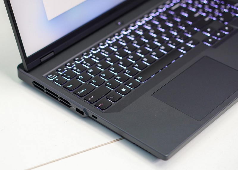 lenovo-legion-5-pro-r9000p-2023