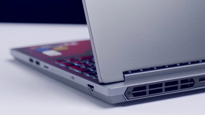 Laptop Lenovo Legion 7 16IRX9 Laptop Lenovo Legion 7 16IRX9