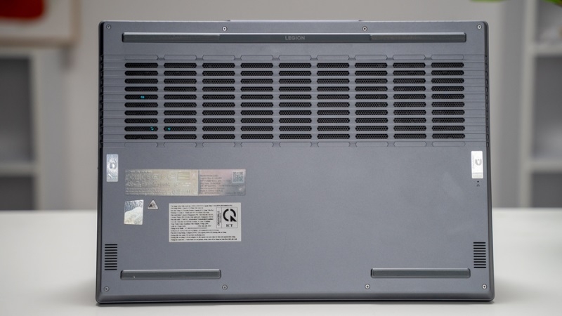 Laptop Lenovo Legion Slim 5 2024 (R7000P) Laptop Lenovo Legion Slim 5 2024 (R7000P)