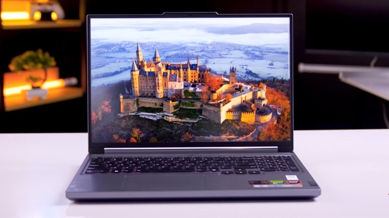 Laptop Lenovo Legion Slim 5 2024 (R7000P) Laptop Lenovo Legion Slim 5 2024 (R7000P)