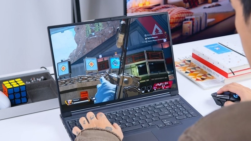 Laptop Lenovo Legion Slim 5 2024 (R7000P) Laptop Lenovo Legion Slim 5 2024 (R7000P)