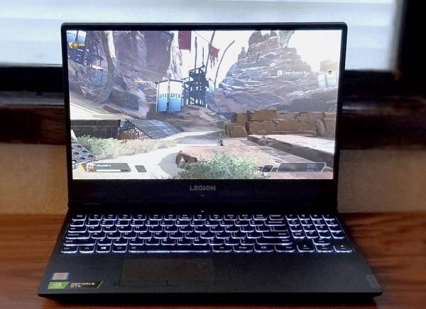 Cấu hình Core i7 mạnh mẽ