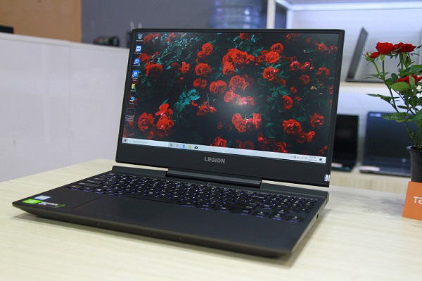 Chất lượng hình ảnh sắc nét và góc nhìn lên đến 178 độ