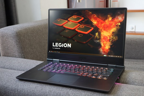 Lenovo Legion Y730