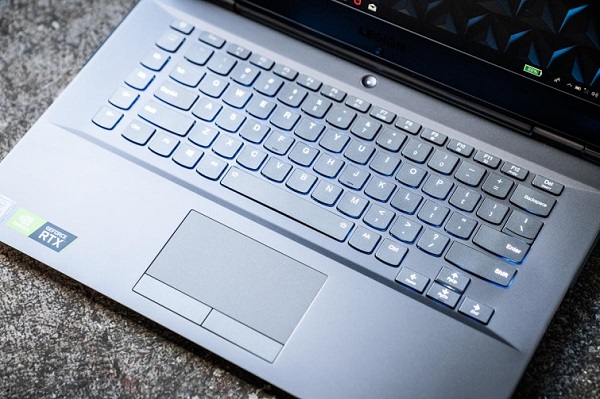 Lenovo Legion y740