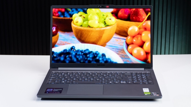 Lenovo LOQ Essential 15ARP10E - Laptop Gaming Tầm Trung Đáng Mua 2026 Lenovo LOQ Essential 15ARP10E - Laptop Gaming Tầm Trung Đáng Mua 2026