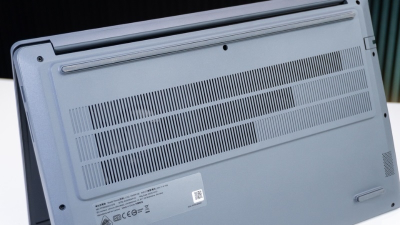 Lenovo LOQ Essential 15ARP10E - Laptop Gaming Tầm Trung Đáng Mua 2026 Lenovo LOQ Essential 15ARP10E - Laptop Gaming Tầm Trung Đáng Mua 2026