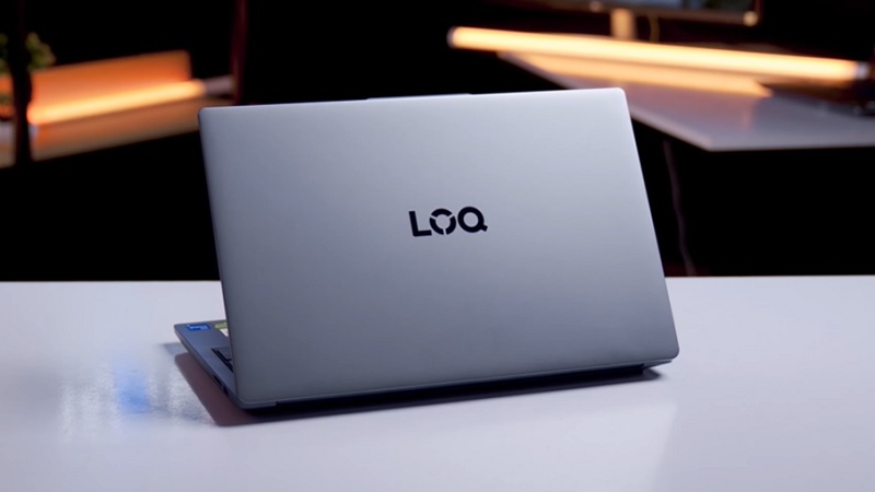 Lenovo LOQ Essential 15IAX9E 83LK0079VN