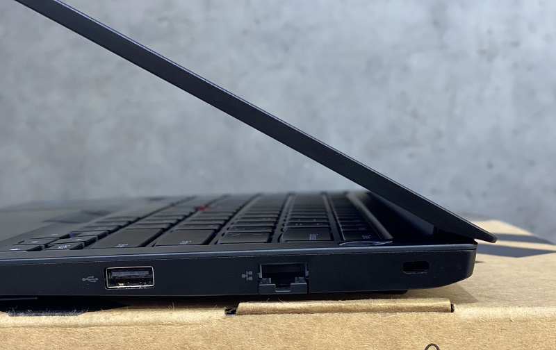 lenovo-thinkpad-e14-gen-4