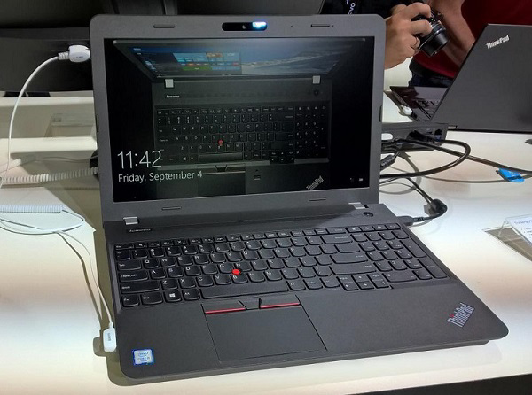 Cấu hình phần cứng mạnh mẽ