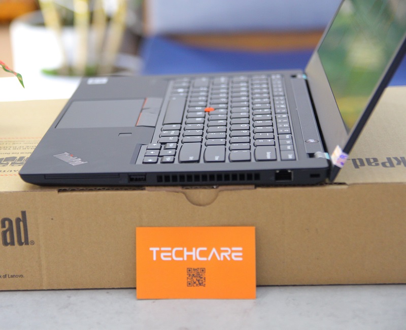 lenovo-thinkpad-t490