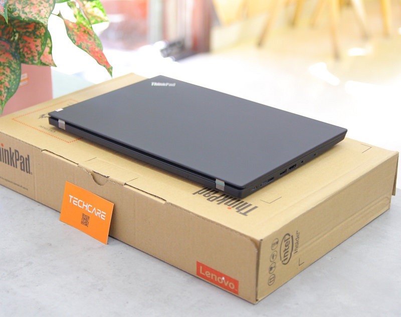 lenovo-thinkpad-t490